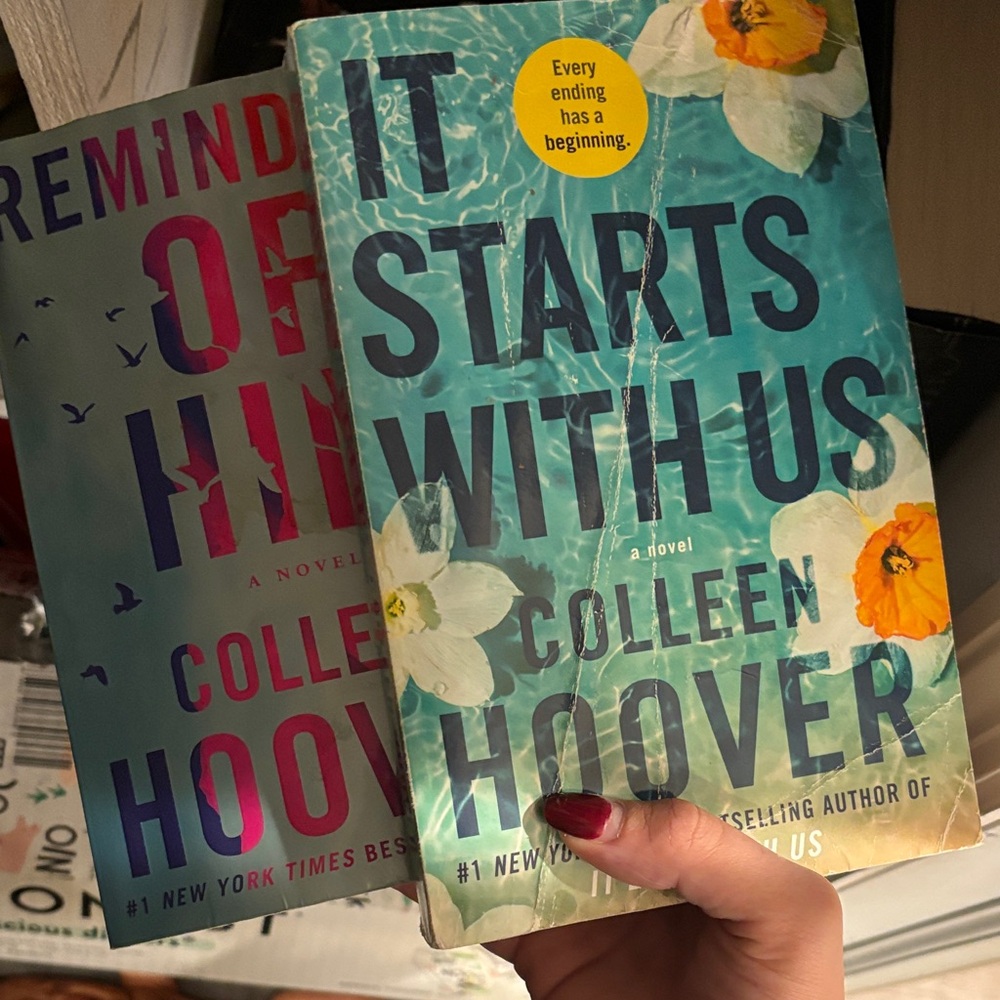 Novel Set - Blue and Pink Covers